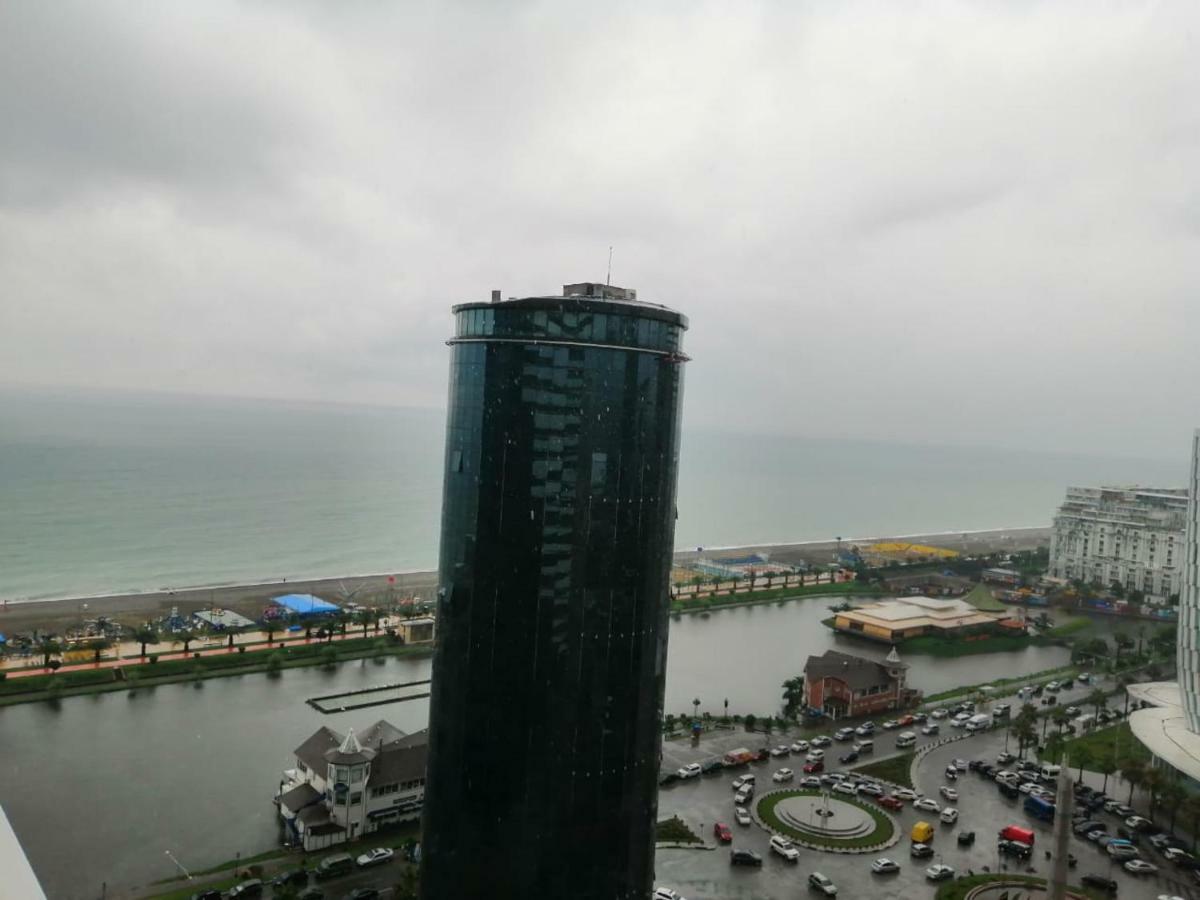 Lamar Hotel Batumi Exterior foto